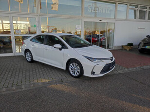 Eladó új Toyota Corolla - Sedan 1.8 Hybrid Comfort e-CVT