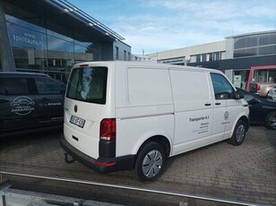 Eladó új Volkswagen Transporter - T6 Emelt teherbírású.Gyári vonóhoroggal. és raktérpadlóval szerelt