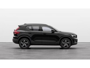 Eladó új Volvo XC40 - XC40 2.0 [B3] MHEV Plus Dark DCT EGYEDI KEDVEZMÉNY! MAGÁNSZEMÉLYEKNEK IS! 2024-es ÁTADÁS!