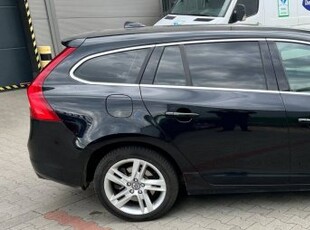 Eladó volvo v60 hybrid személy autó