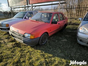 Ford Escort 1.8D CL