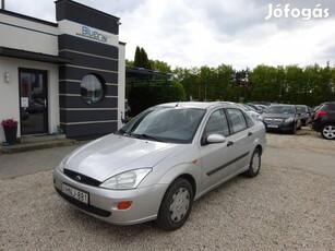 Ford Focus 1.4 Ambiente Megbizható Benzines!