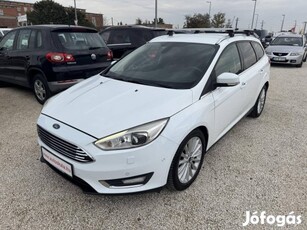 Ford Focus 1.5 TDCI Titanium Fűthető-ülés.xenon...