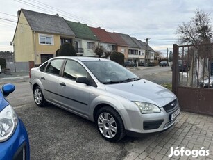 Ford Focus 1.6 Fresh Magyar.friss műszaki