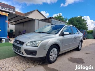 Ford Focus 1.6 Ghia 174877Km!