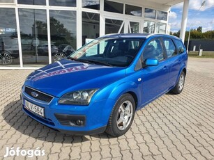 Ford Focus 1.6 Titanium Xenon. Alufelni