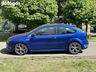 Ford Focus 2.5 turbo ST Napfénytető! 3 Ajtó! SZ...