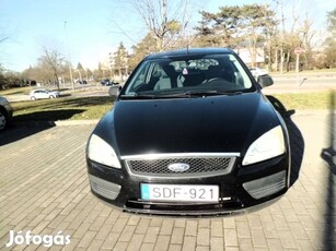 Ford Focus II. 1.4 Ambiente