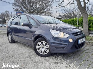 Ford S-Max 2.0 TDCi Business facelift. 1.8 tonn...