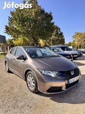 Honda Civic 1.8 Lifestyle Szervizkönyves.TOP ÁL...