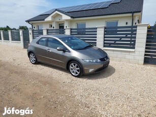 Honda Civic 1.8 Sport