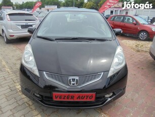 Honda Jazz 1.4 Executive EL Tűkőr Behajtás T RA...