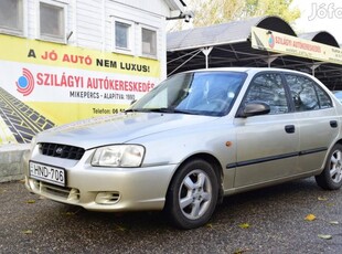 Hyundai Accent 1.5 GLS Airbag