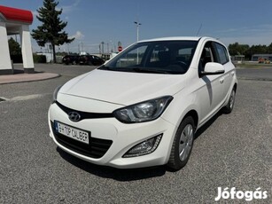 Hyundai I20 1.25 Comfort igzaolt 126 e km.végig...