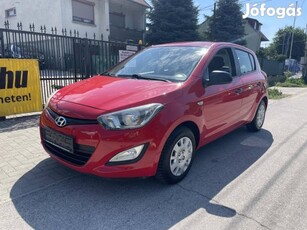 Hyundai I20 1.25 Life AC Téli-Nyári Garnitűra.S...