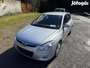 Hyundai I30 1.6 CRDi LP Comfort Klima 169.000 KM