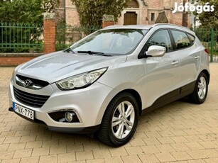 Hyundai IX35 1.7 CRDi Premium Navigáció//2 Kulc...