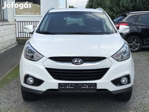 Hyundai IX35 2.0 CRDi LP Premium 2WD +Festetlen...