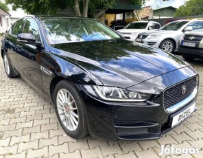 Jaguar XE 2.0 l4D Pure (Automata) Jaguár Land R...