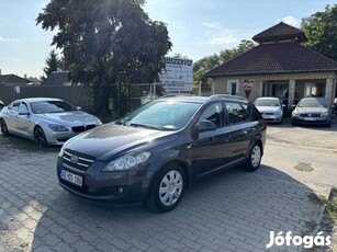 KIA CEE'D 1.4 EX