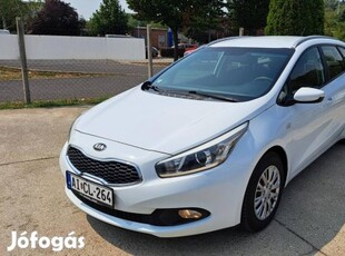 KIA CEE'D SW 1.4 Cvvt EX Vonóhorog.friss műszak...