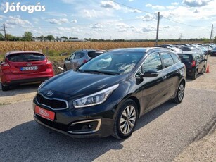 KIA CEE'D SW 1.6 CRDI Limitált Prémium 3 év gar...