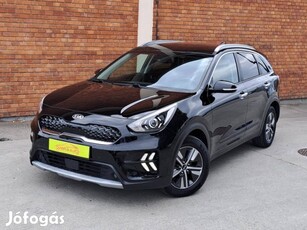 KIA Niro HEV 1.6 GDI Gold DCT Facelift-Távtartó...