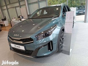 KIA Xceed 1.5 T-GDI X-Platinum Lenyűgöző Színben!