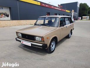 Lada 2104 .....