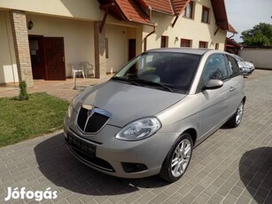 Lancia Ypsilon 1.3 Mjet 16V Argento