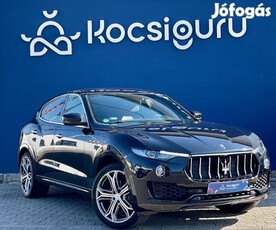 Maserati Levante 3.0 D V6 (Automata) / 90eKm!/...