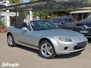 Mazda MX-5 2.0i 16V Revolution