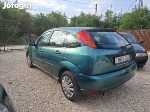 Megkímélt ford focus 1.6 benzin