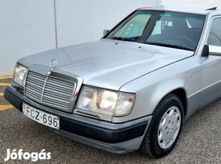 Mercedes-Benz 300 E Leinformálható bevizsgálható