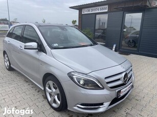 Mercedes-Benz B 180 Blueefficiency Edition Styl...