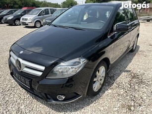 Mercedes-Benz B 180 CDI Blueefficiency Szép ÁLL...