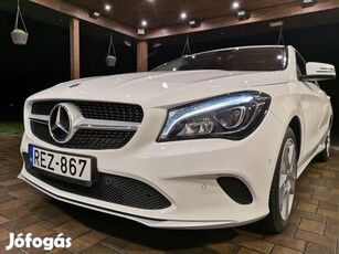 Mercedes-Benz CLA 220 4Matic 7G-DCT Videós hird...