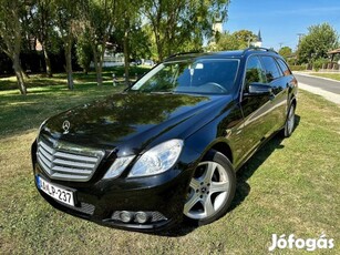 Mercedes-Benz E 220 CDI T Blueefficiency Avantg...