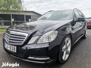 Mercedes-Benz E 220 CDI T Blueefficiency Elegan...