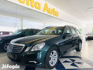 Mercedes-Benz E 300 CDI T Blueeff. Elegance (Au...