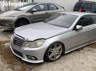 Mercedes-Benz E 350 CGI Blueefficiency Avantgar...