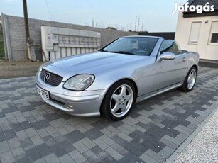 Mercedes-Benz SLK 230 Kompressor (Automata)