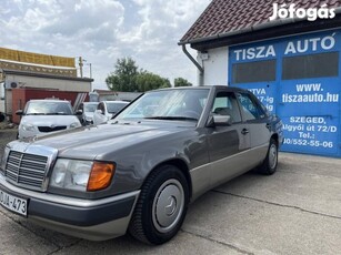 Mercedes-Benz W 124 300 E automata.napfénytető....