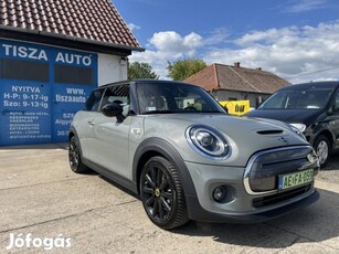 Mini Mini Cooper SE navi.ülésfűtés.kamera.Áfás-ár