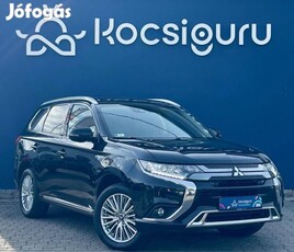 Mitsubishi Outlander 2.4 Phev Elegance 4WD CVT...