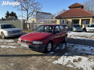 Opel Astra F 1.4 16V Champion