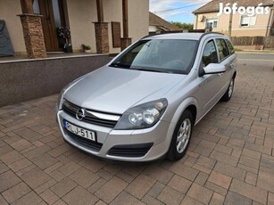 Opel Astra H Caravan 1.4 Enjoy 182 Ekm! Klíma!T...