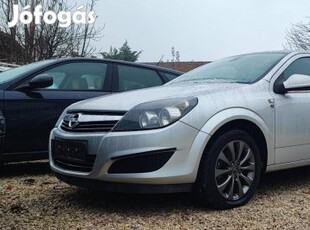 Opel Astra H Caravan 1.6 Cosmo