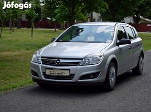 Opel Astra H Caravan 1.6 Enjoy