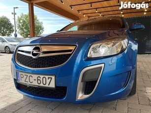 Opel Insignia Sports Tourer 2.8 V6 T OPC AWD (A...